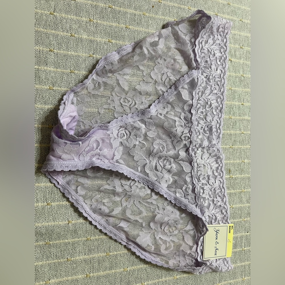 Yarn & Sea Women’s Lace Underwear size M/L